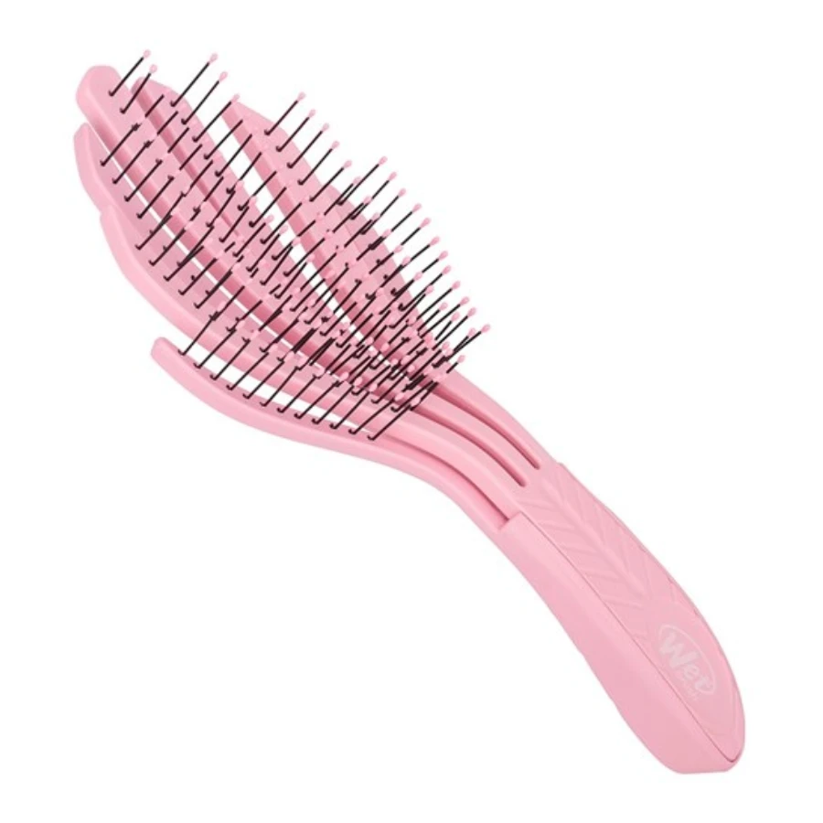 WetBrush Go Green Curl Detangler - Pink 3 WetBrush Go Green Curl Detangler - Pink