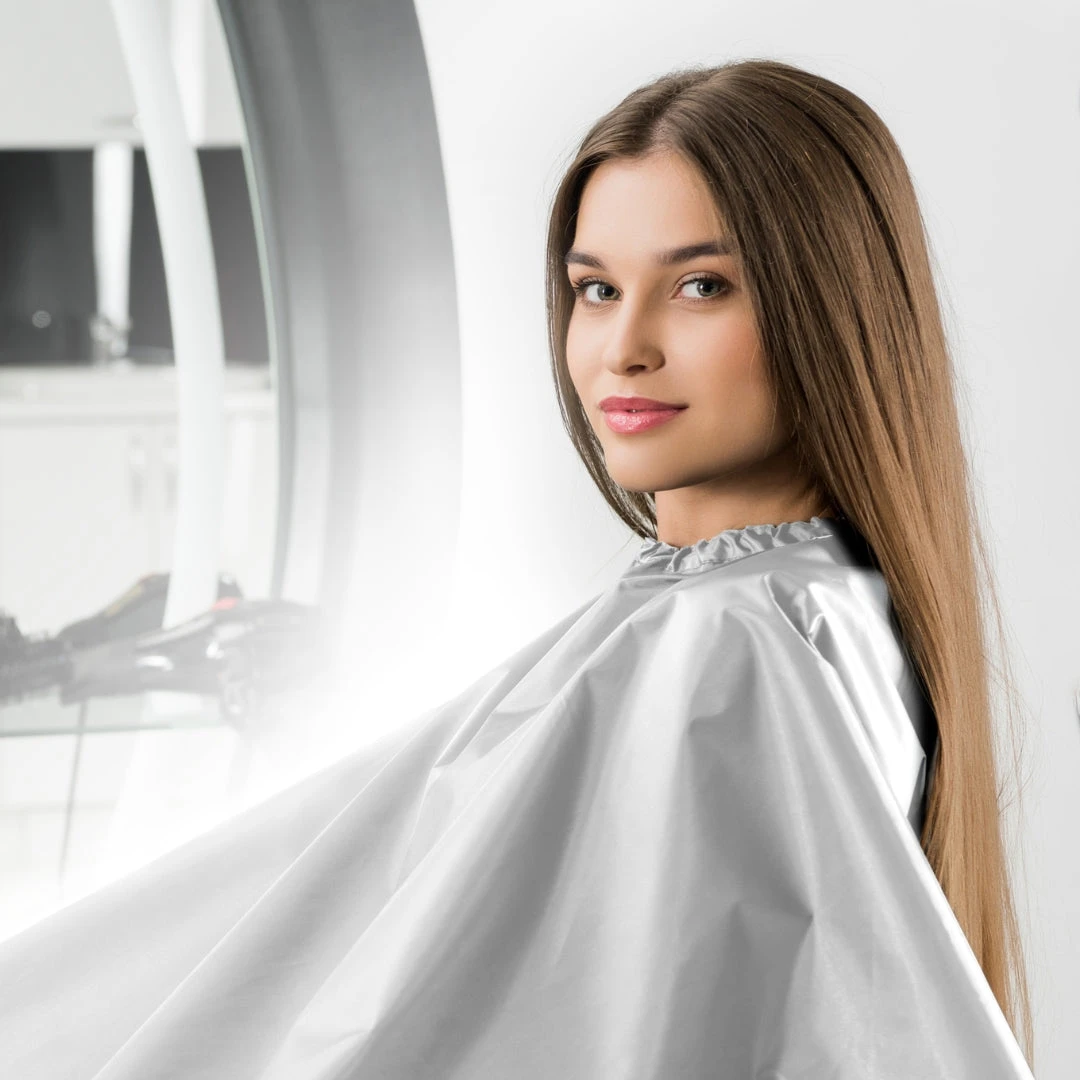 Wahl Nylon Cape – White 4 Wahl Nylon Cape – White - Image 2